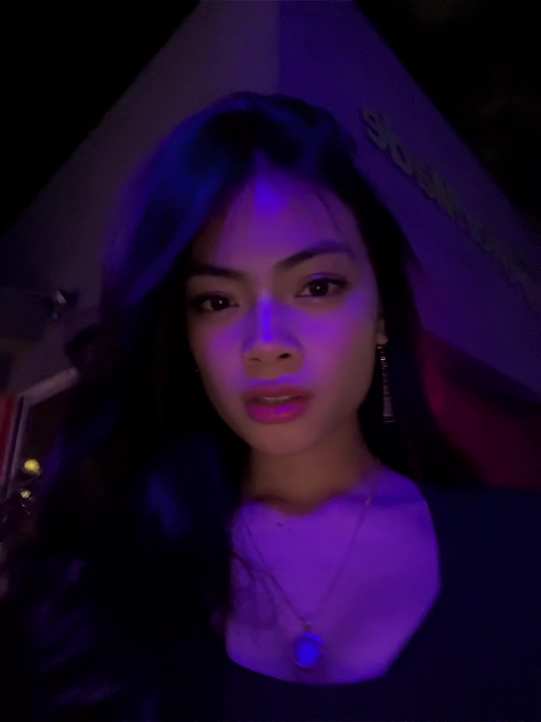 @Z.