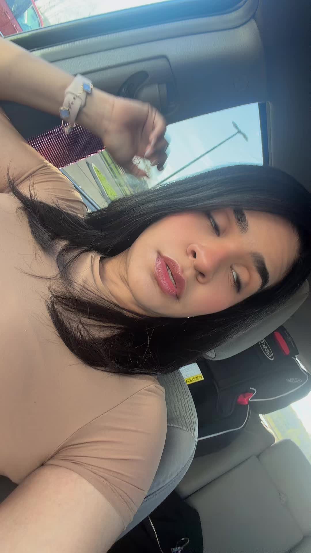 @Jatna Guerrero 🌸
