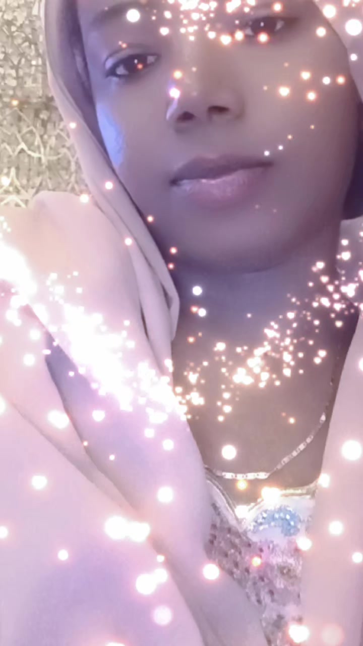 @jasmin nur
