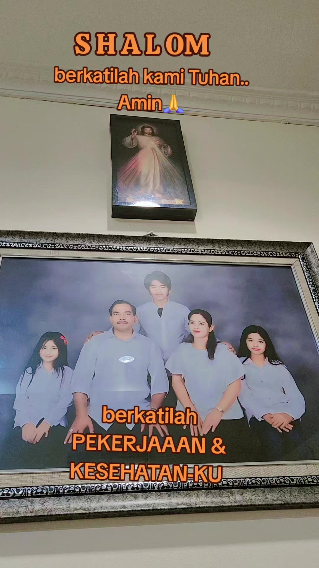 @Tuan & NyonyaVanzaith