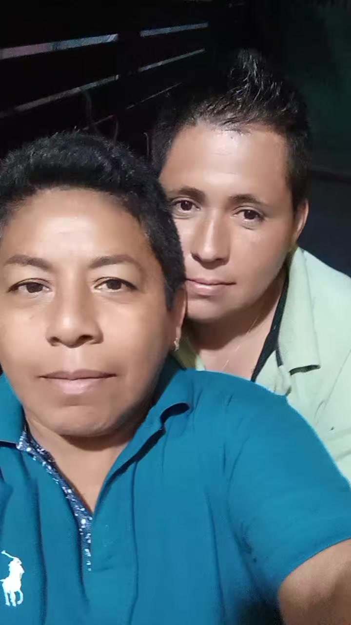 @Nando y Zury