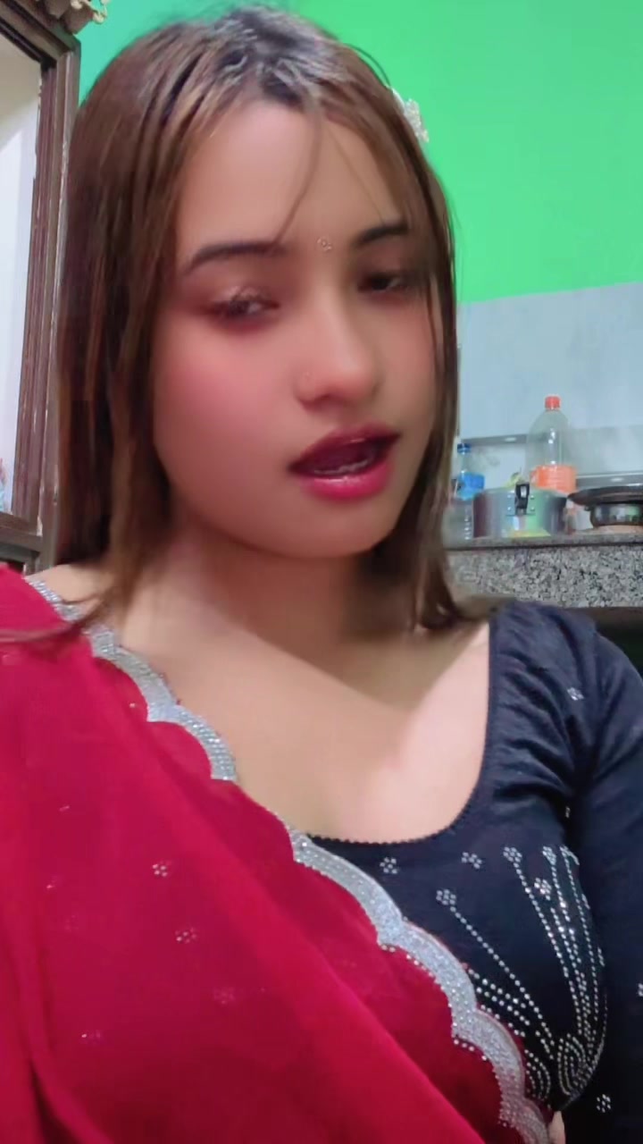@🫰🏻