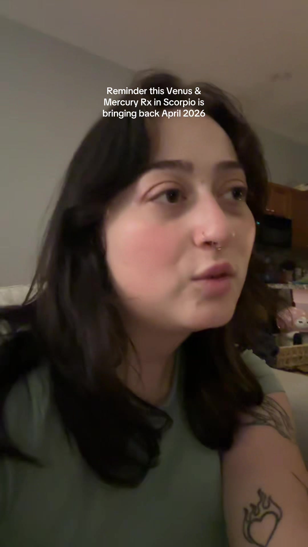@Linndsology_