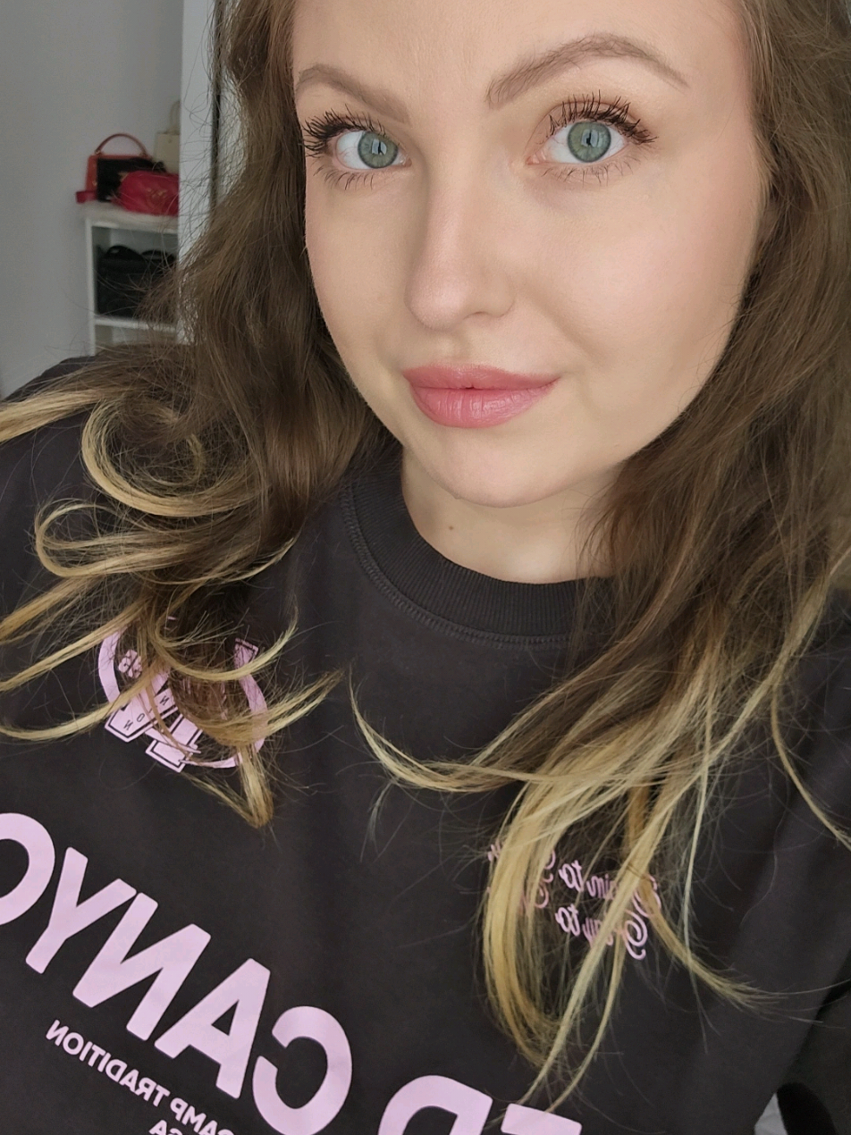 @Monika Mikoo💋