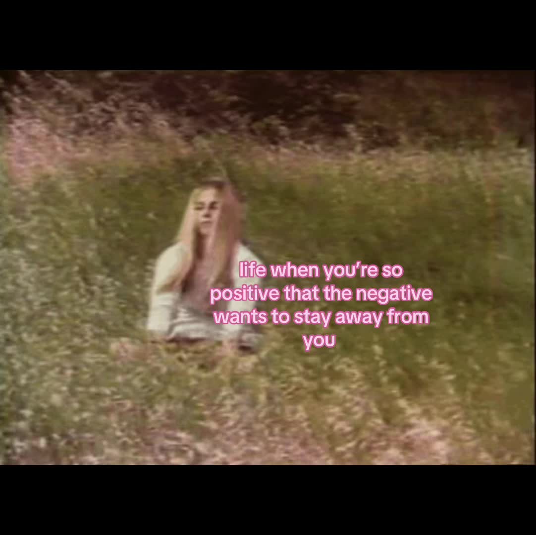 @carlie