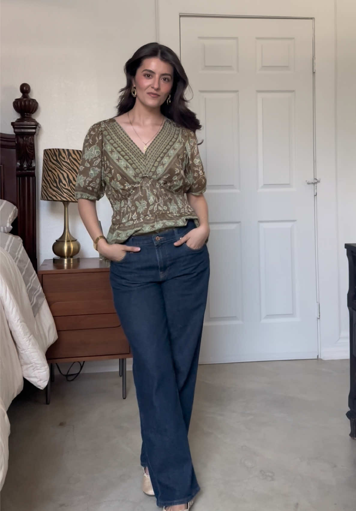 @juliezeneth