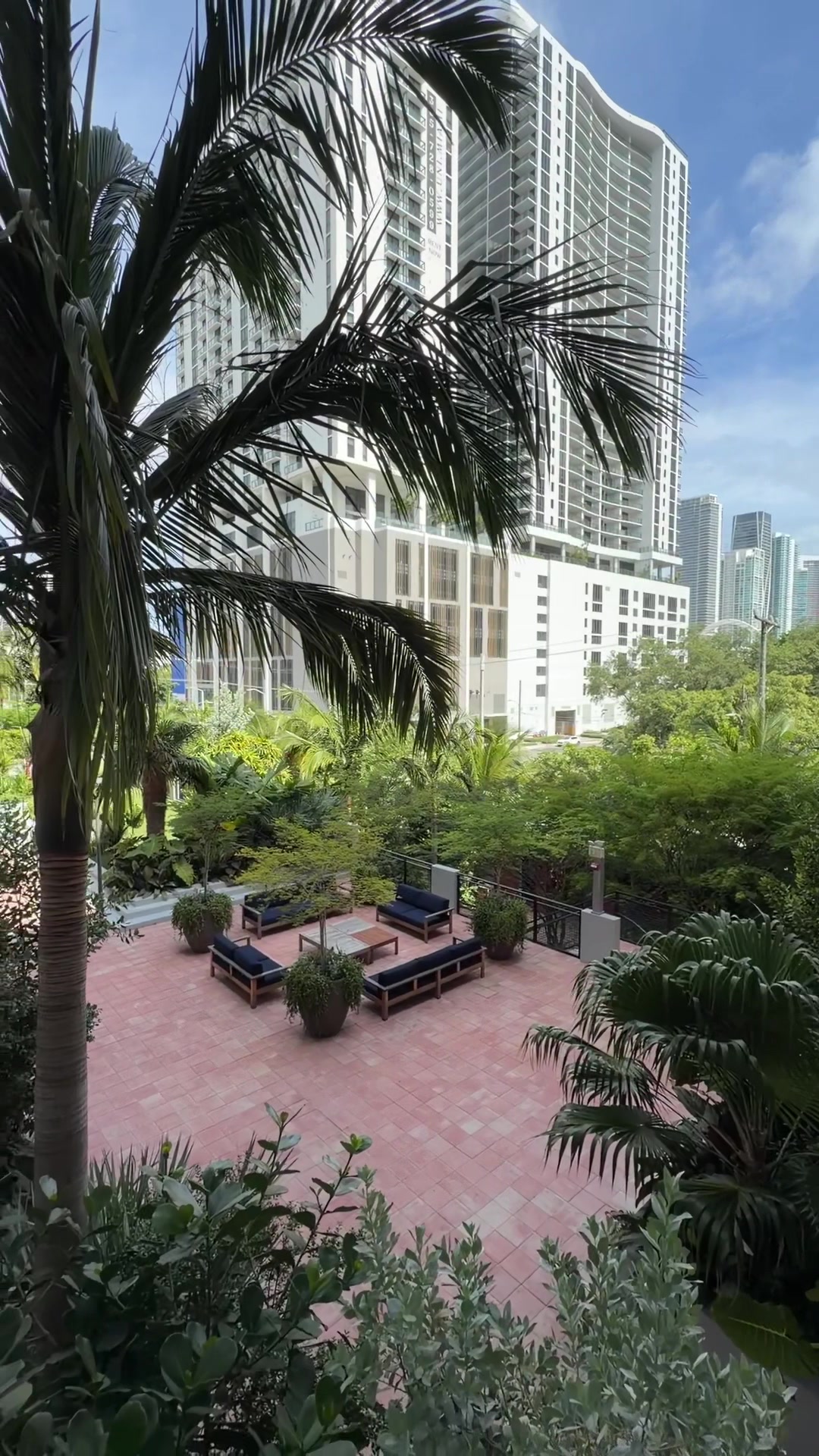 @Miami Apartment Locators