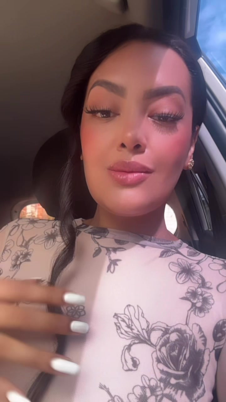 @DJ CARO GUZM&Aacute;N 🖤