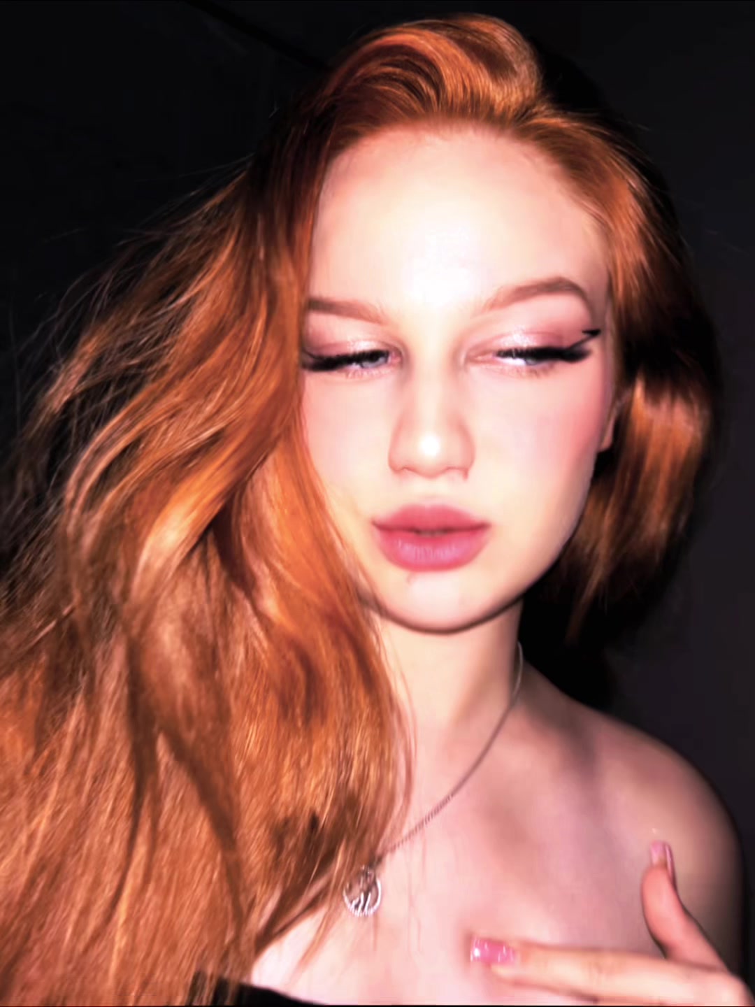 @Аnasteiisha🖤🧸