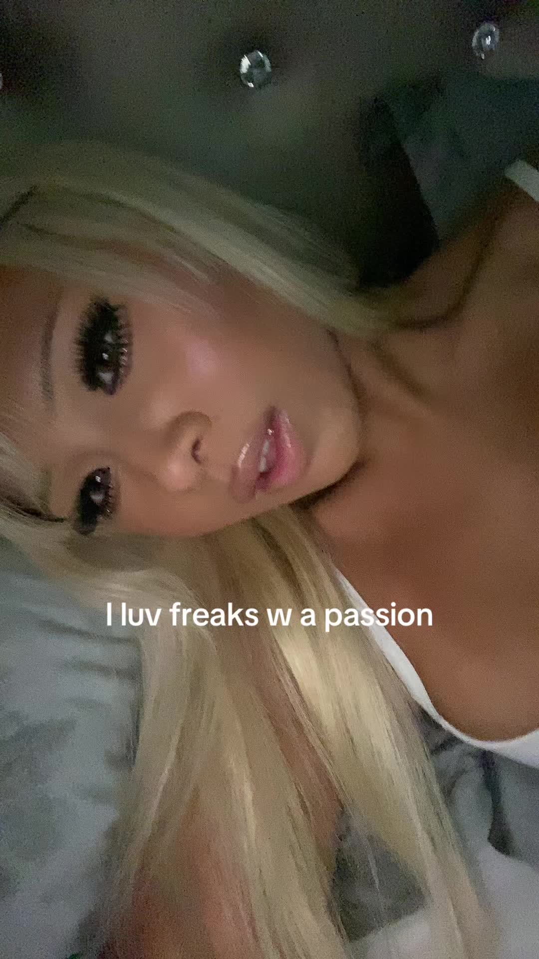 @Tia