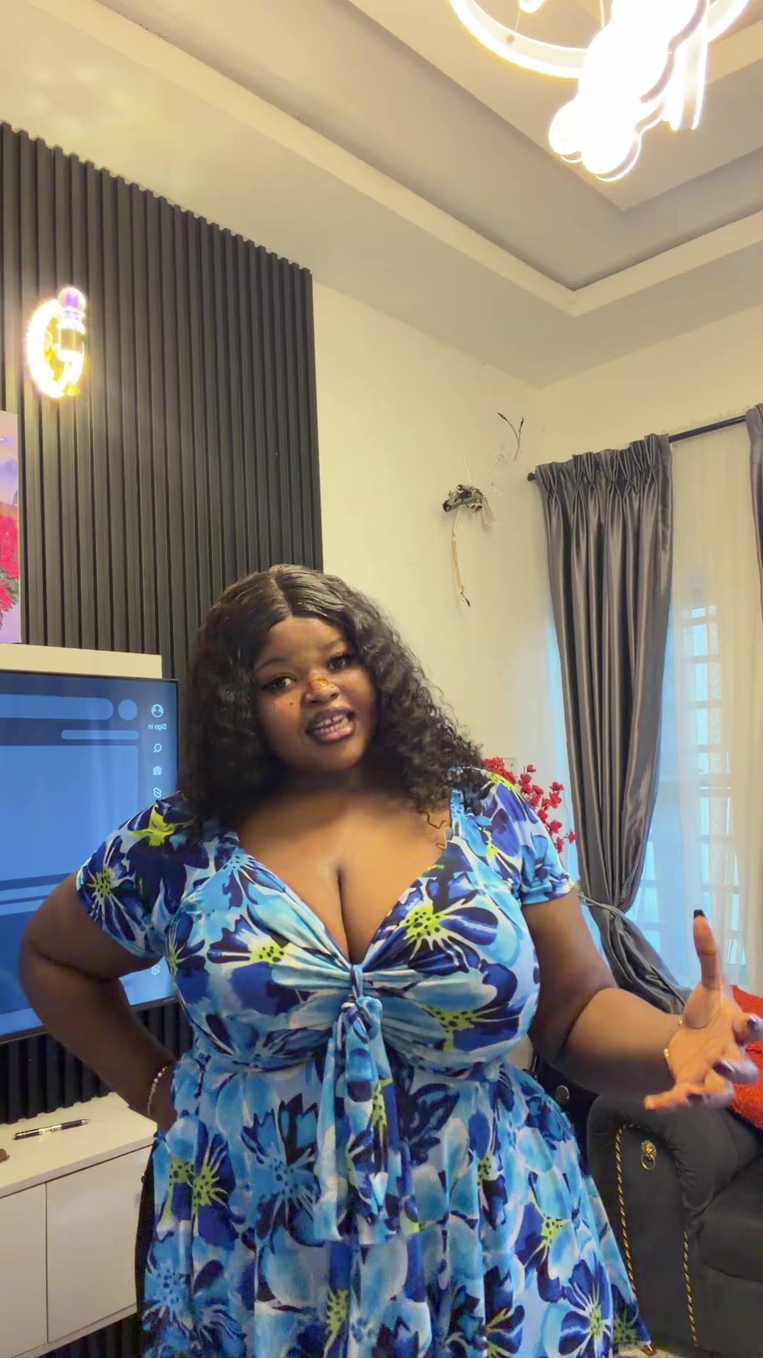 @Everything-plus-size๐๏ธ๐