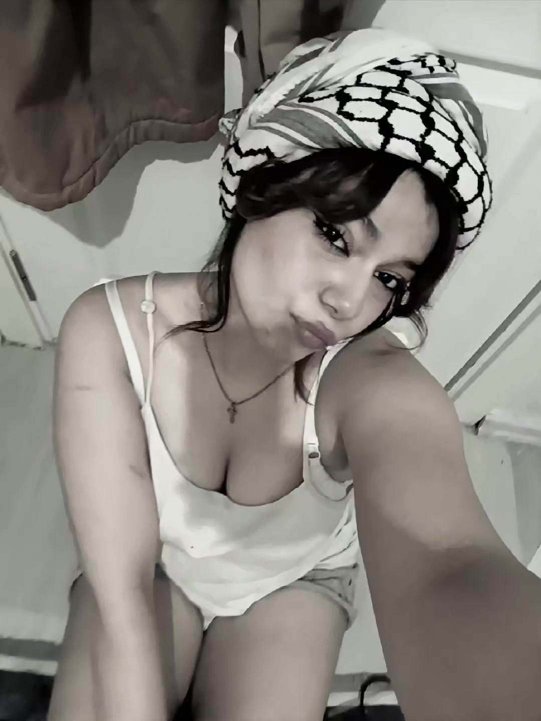 @OtistikLaraa