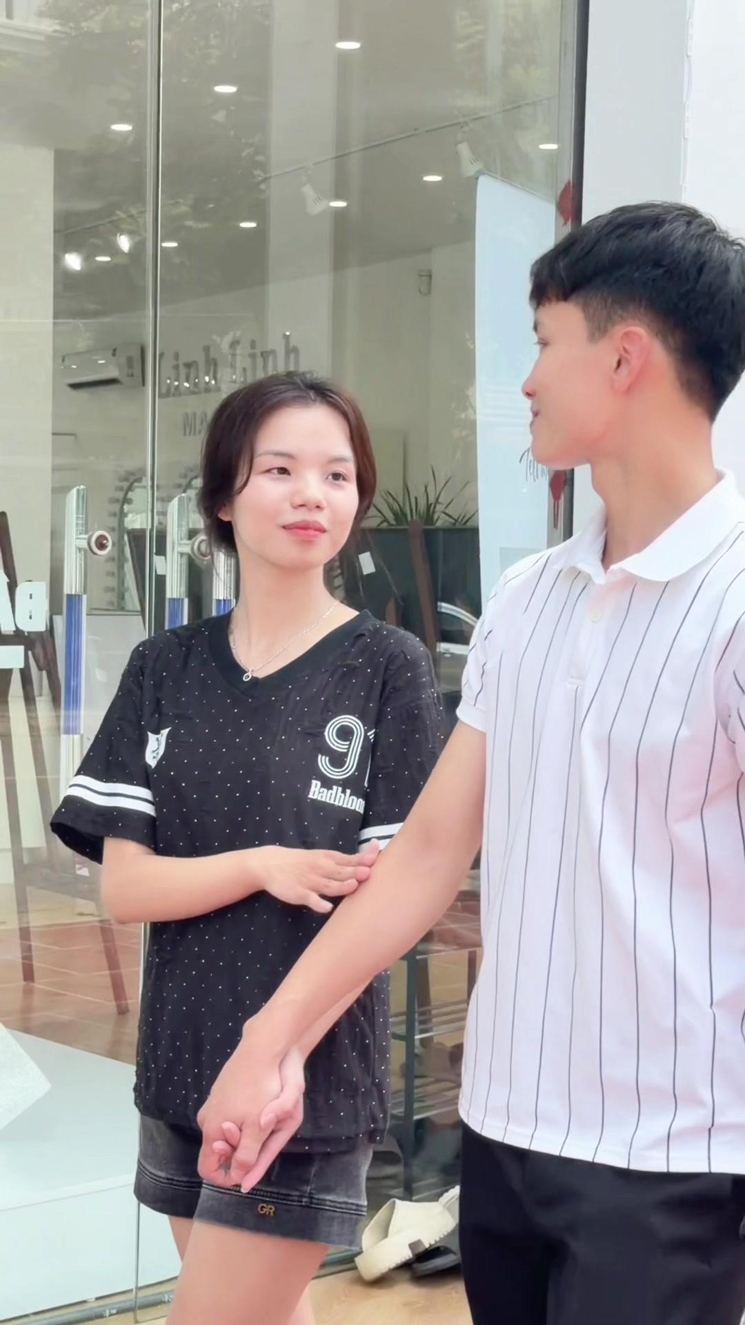 @Hồng hạnh 🥰