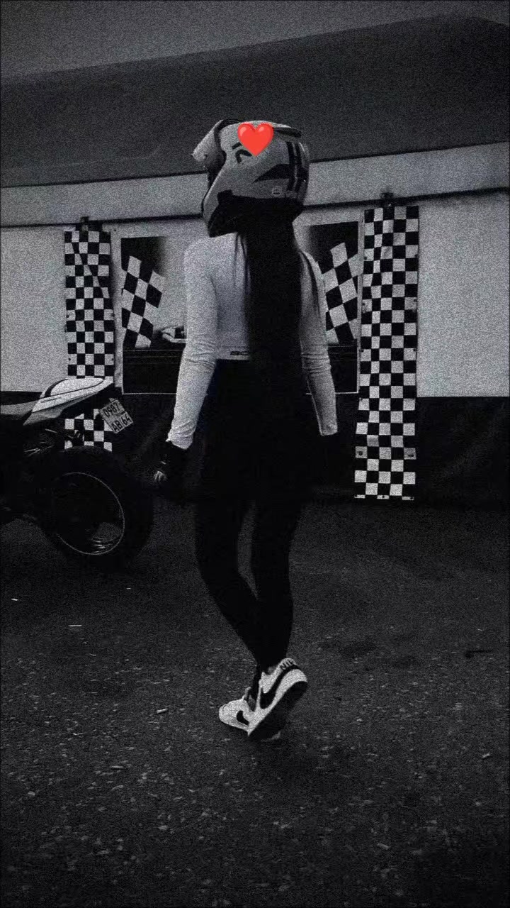 @الكوميد
