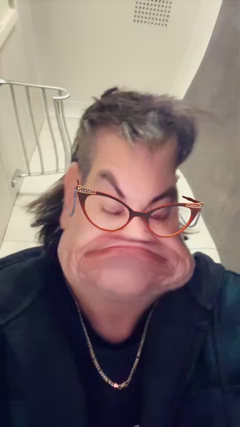 @emmalouisef367
