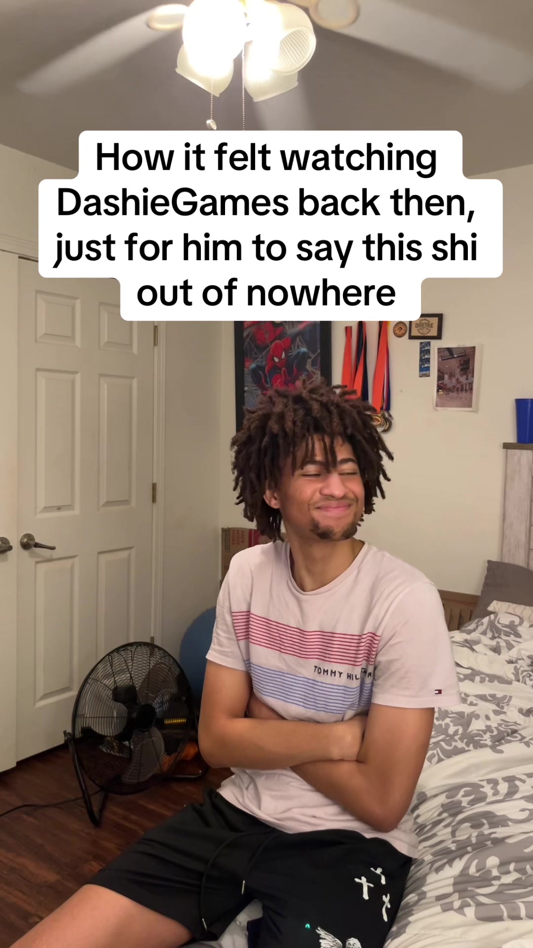 @ITZZ$kovie