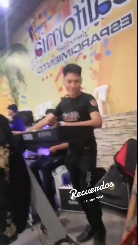 @FROY_LUNA
