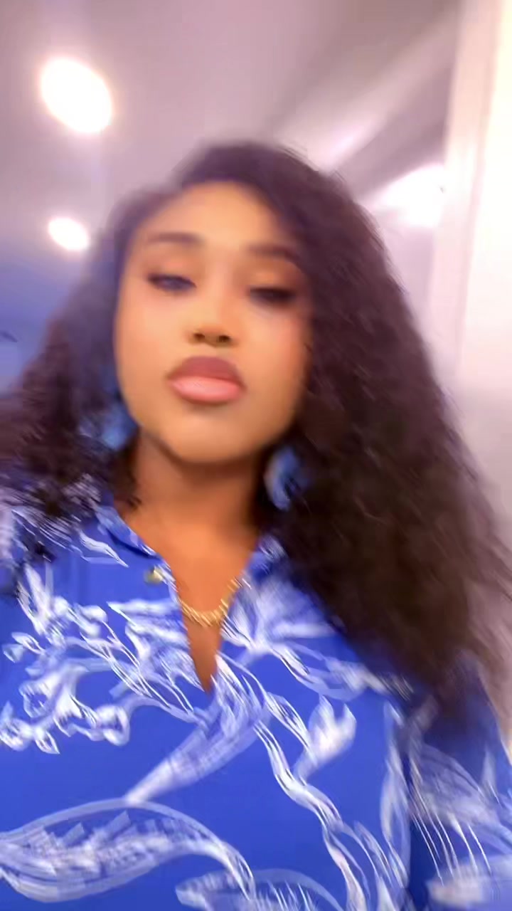 @Vanessa 🇨🇦