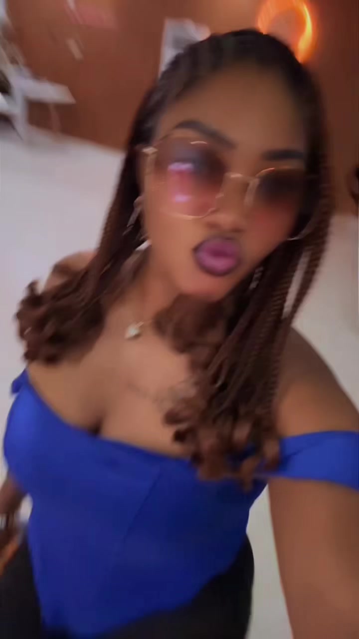 @modest👑🦋💫