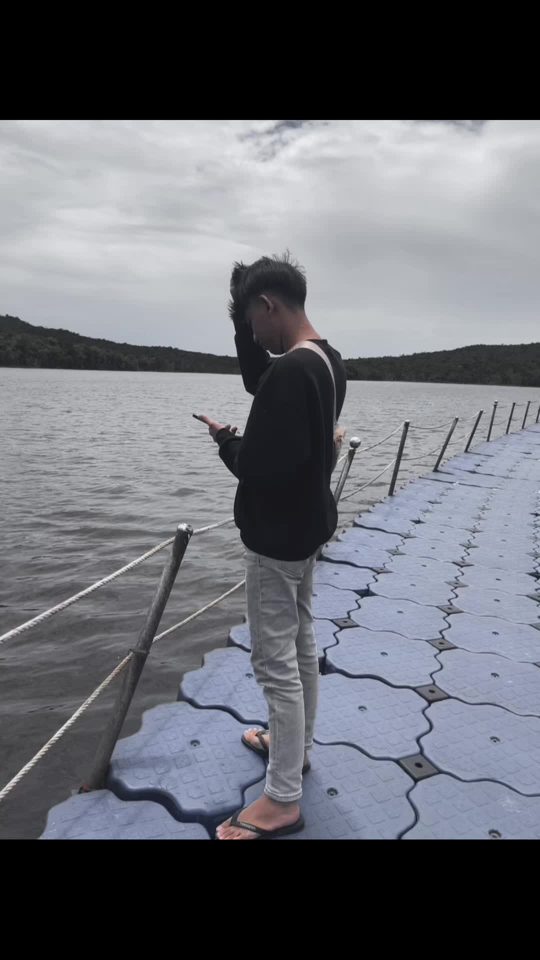 @︎