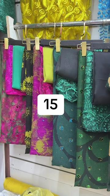 @reyxaan center🛍️👠