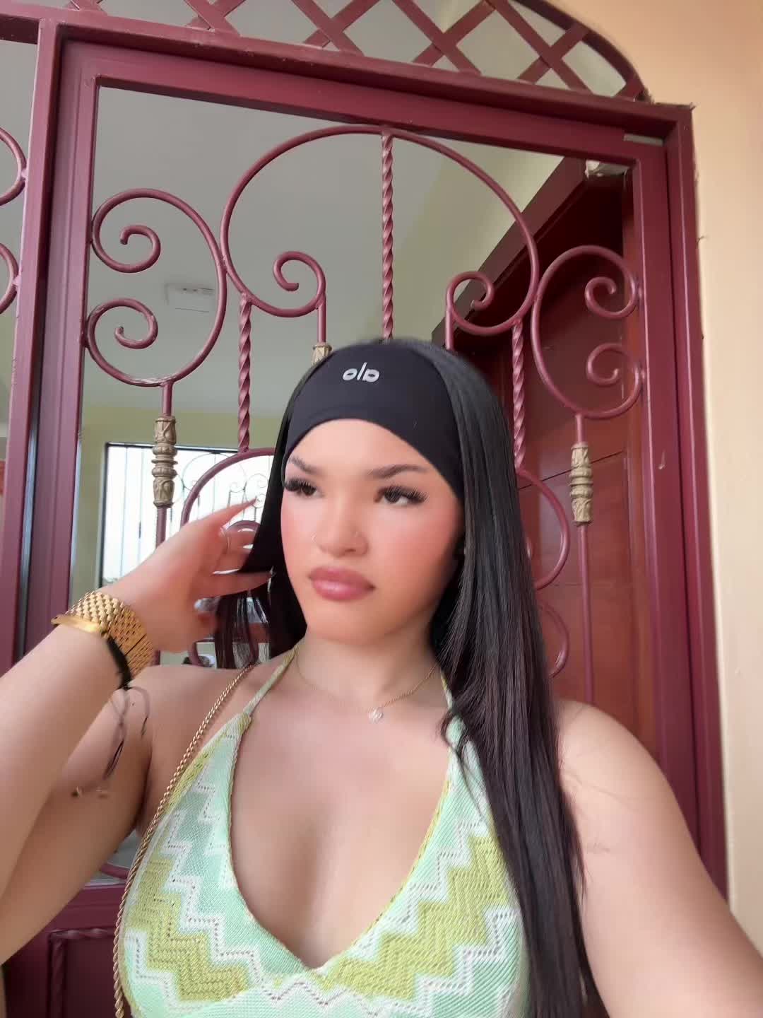 @Carla