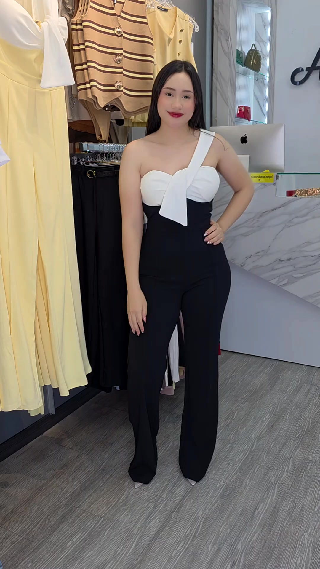 @Jeshua Boutique