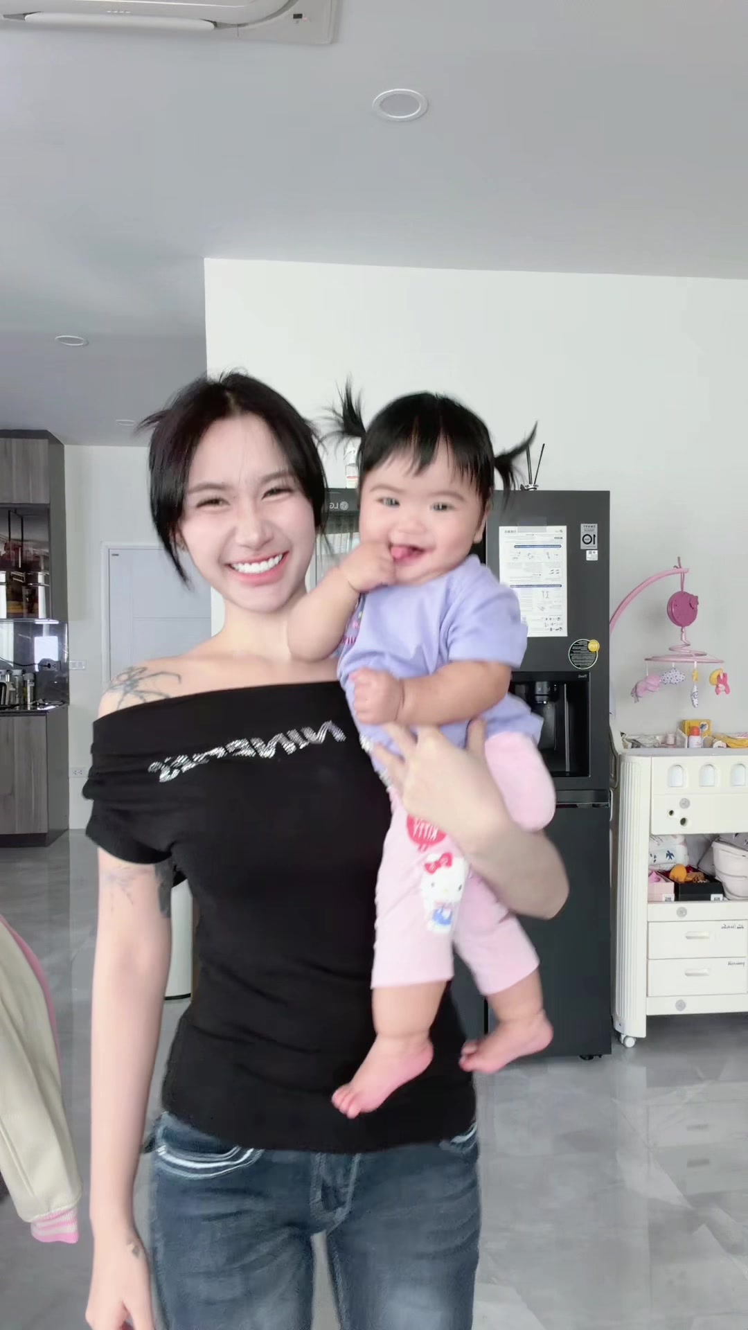 @ต๊อกแต๊ก (1.6M)