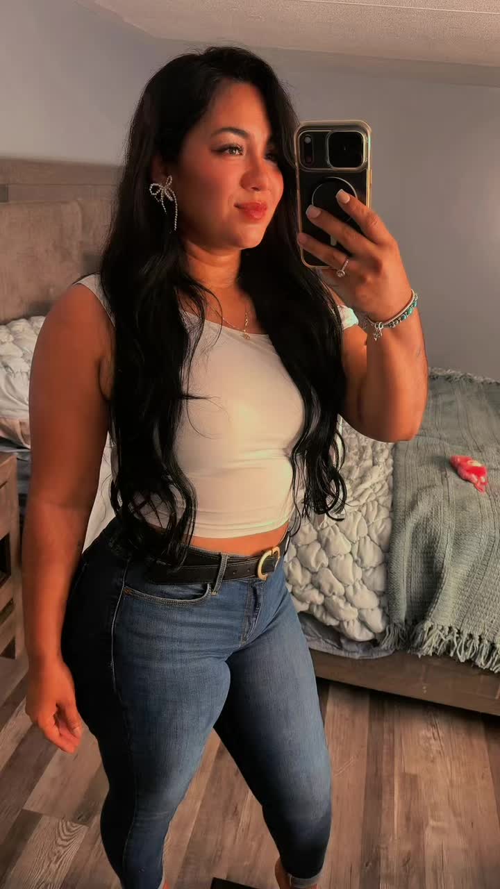 @Adriana Lucero 🌷