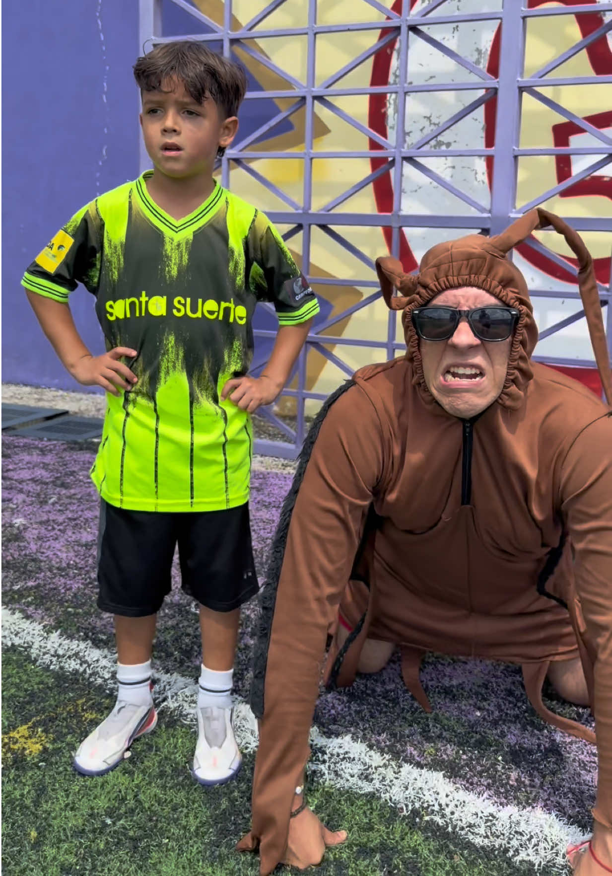 @Los Macías