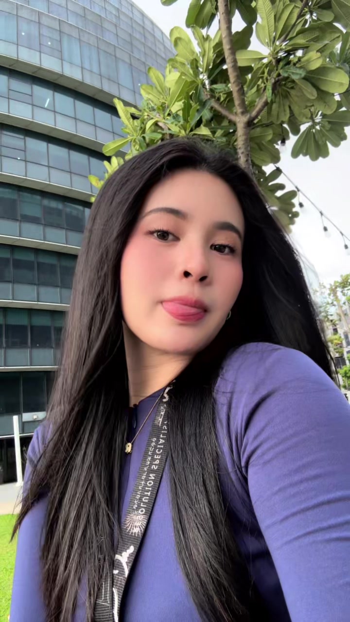 @rhinasaurus