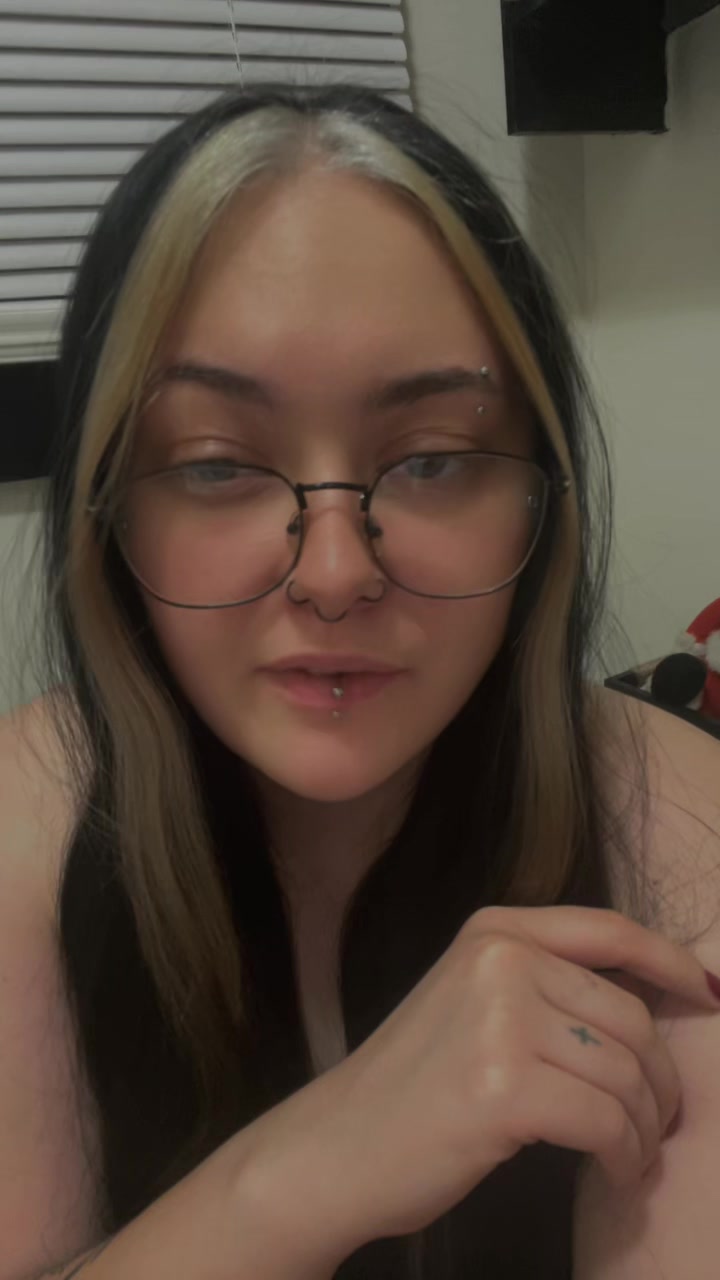 @kaitlynn