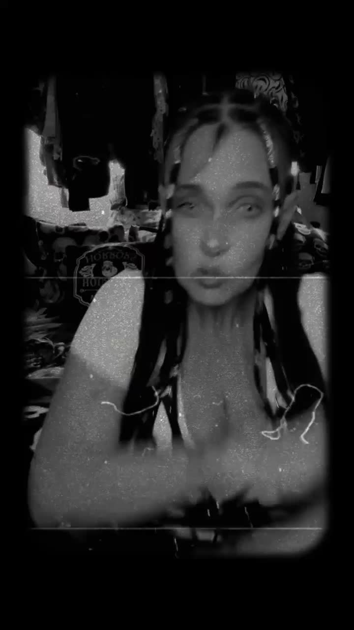 @crazyscorpiochix80