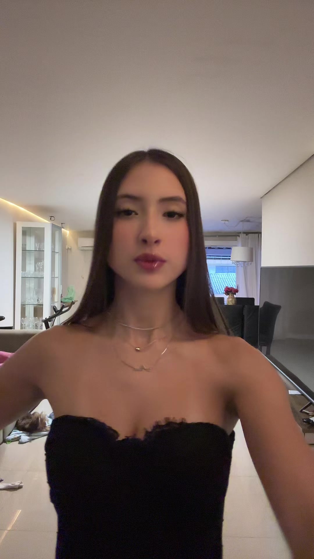 @alicerossari