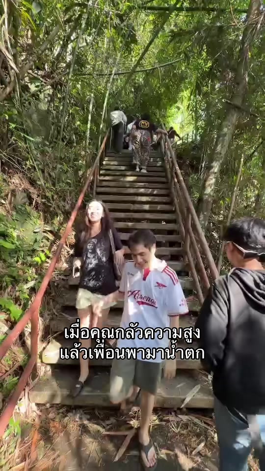 @ยุทธหัตถี Barbies & Kens