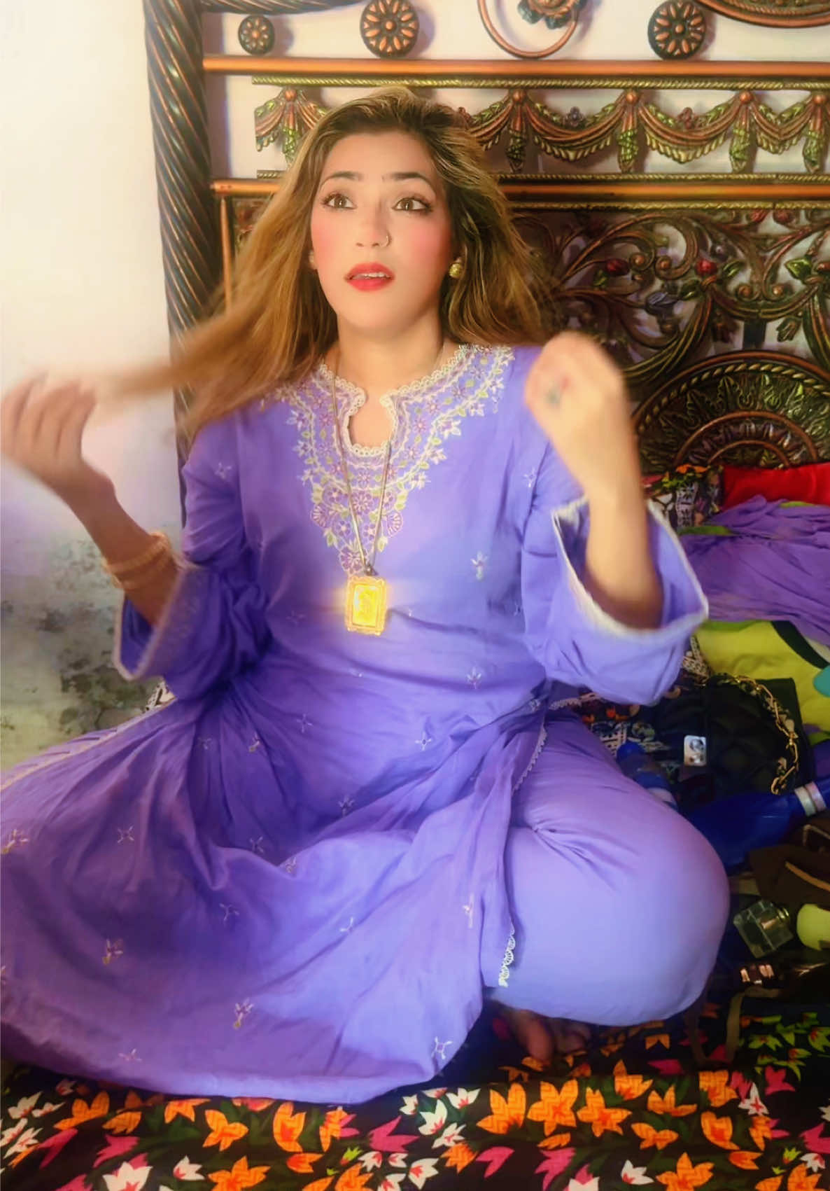 @bushramarviofficial