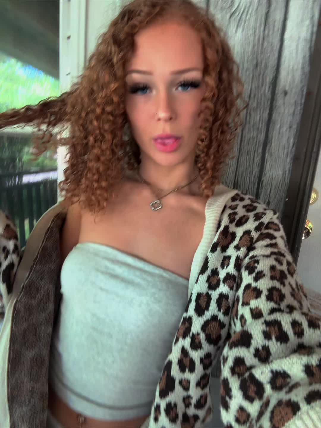 @𝔸𝕝𝕖𝕩𝕚𝕒♡︎