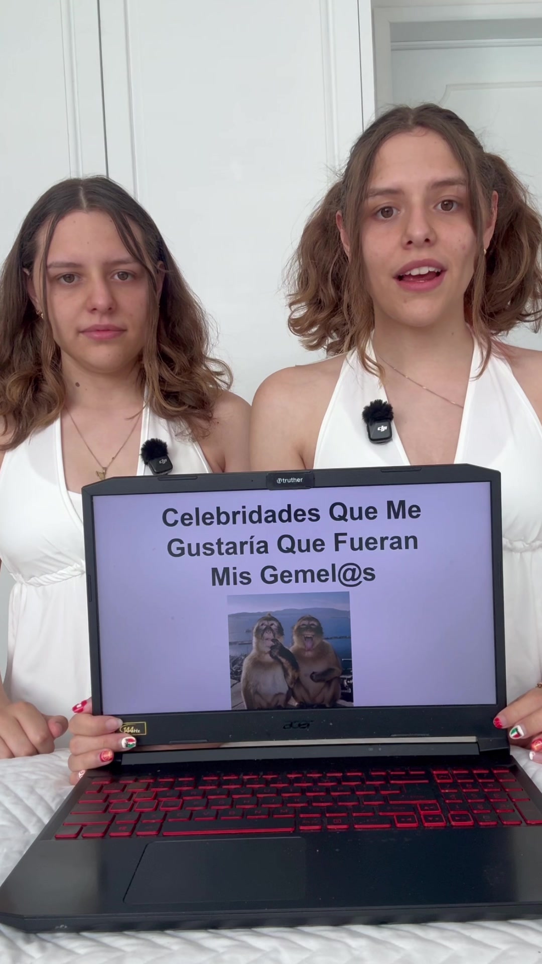 @Emilie y Estephany