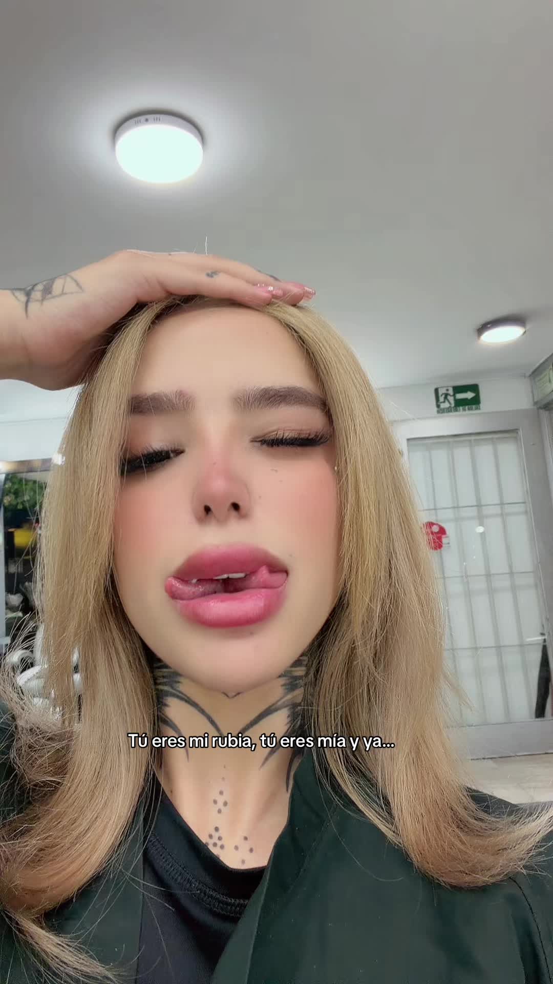 @Tu Barbie vampira