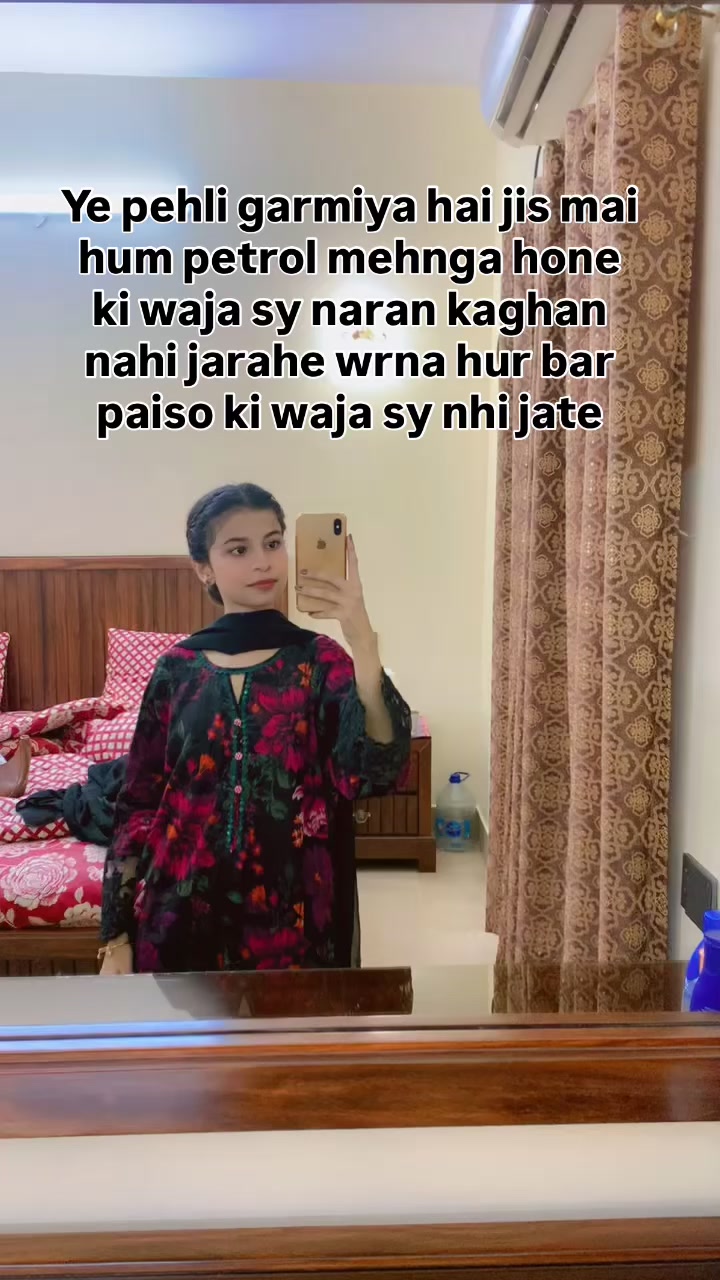 @Komal Warsi455