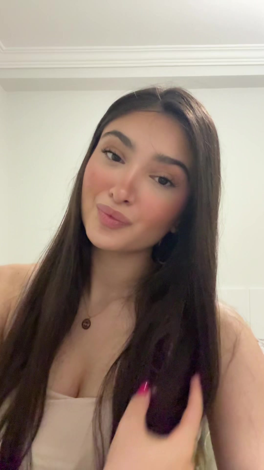 @Sharin.z