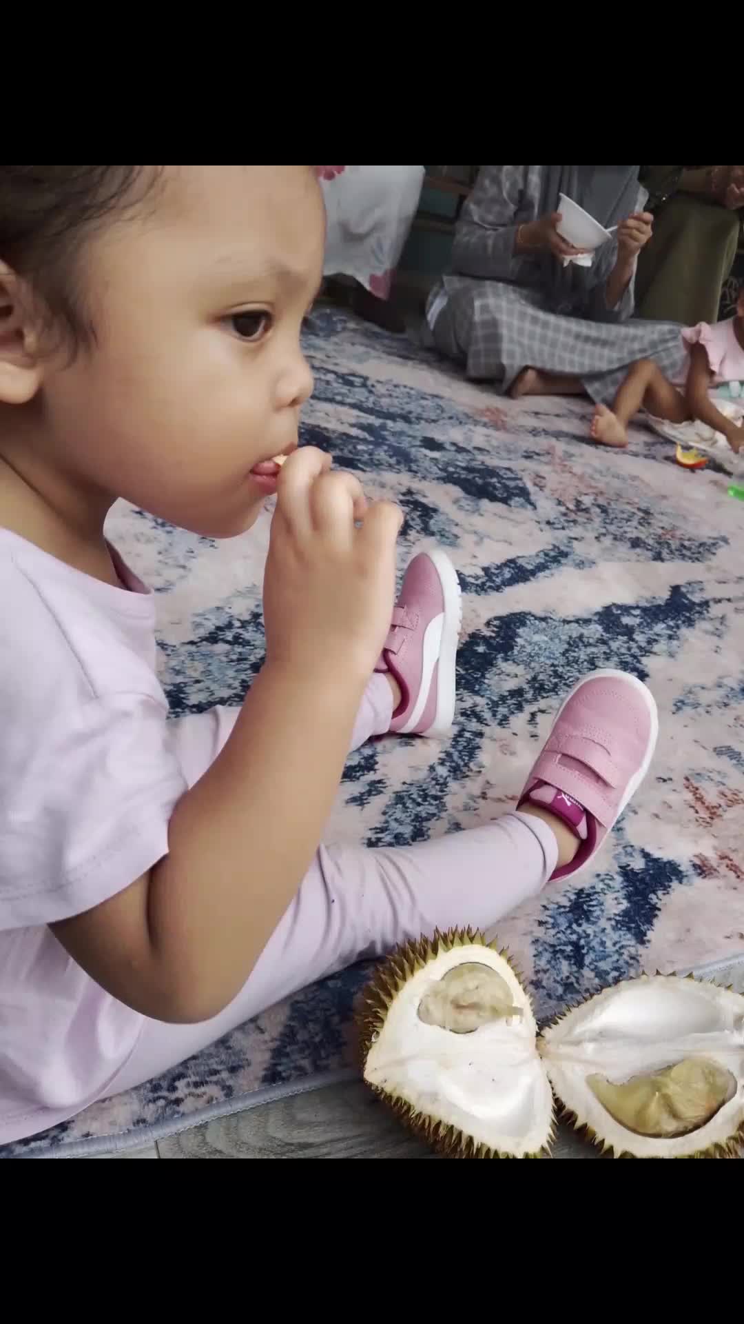 @intanjeni