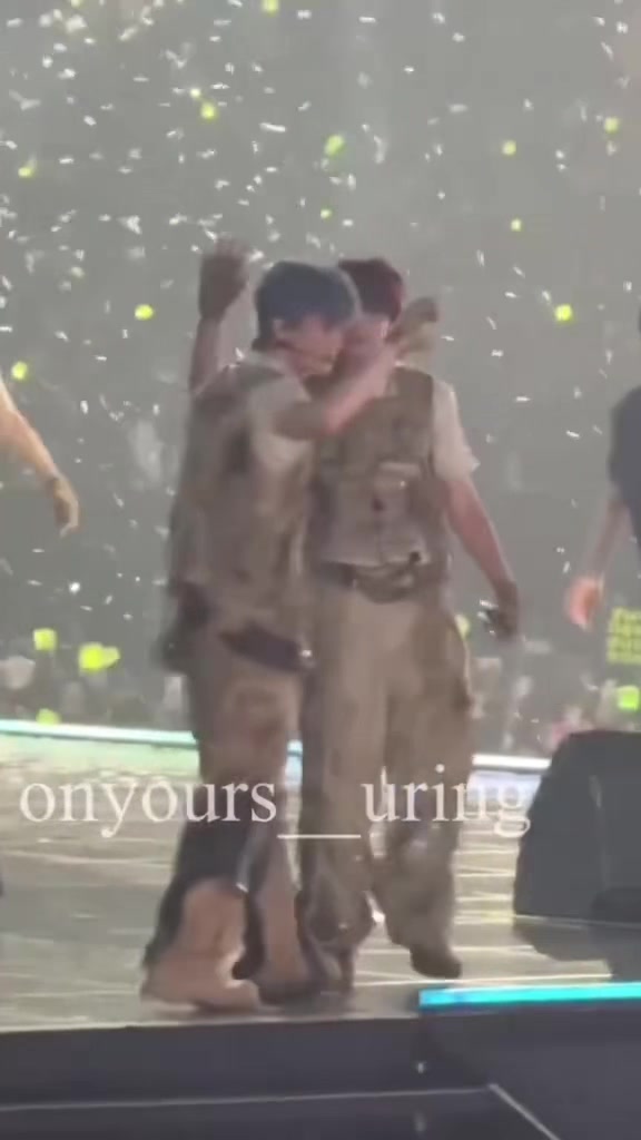 @𝐰𝐢𝟗𝟐 🐻&hearts;