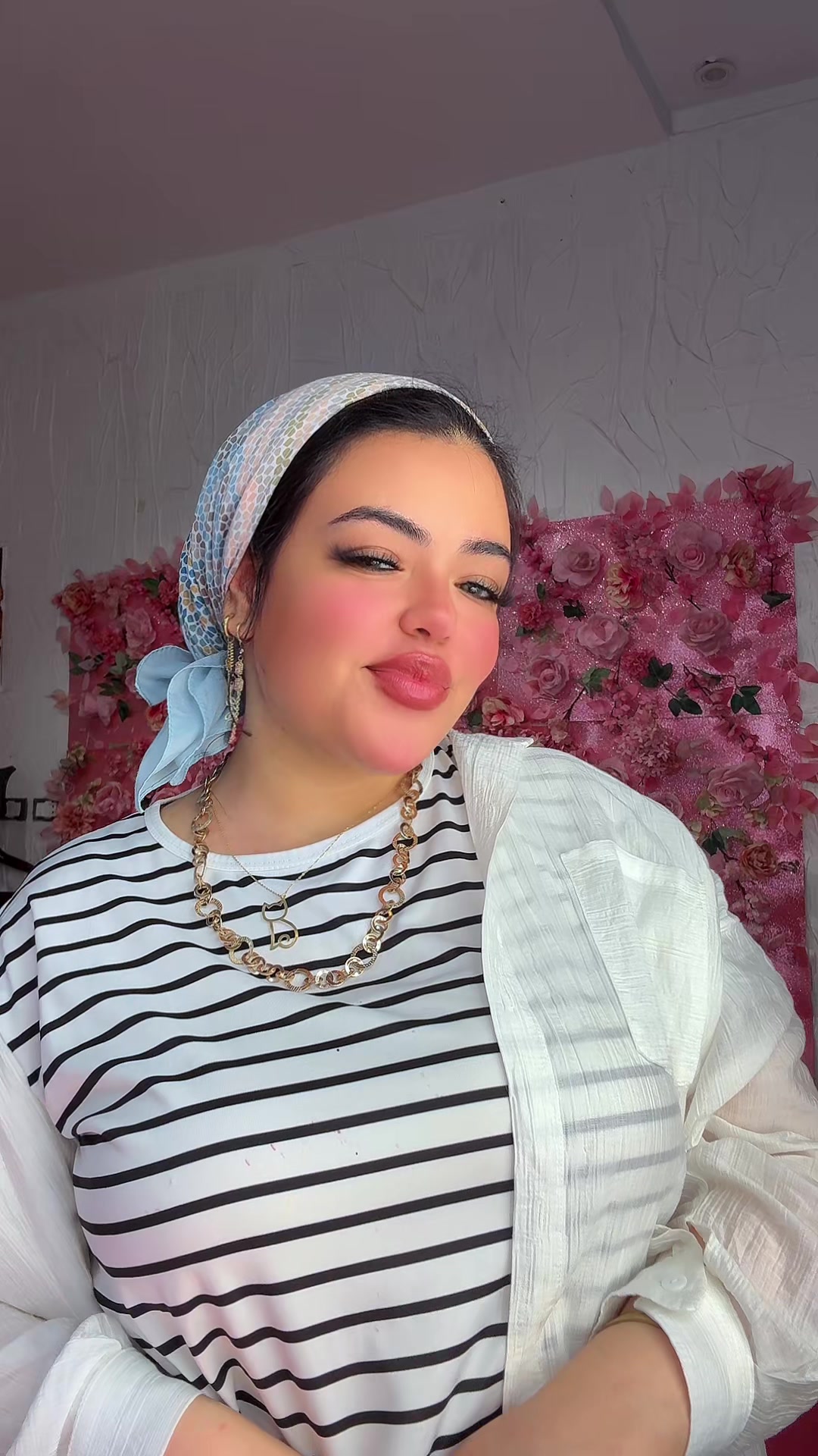@Donia Yasser make-up artist