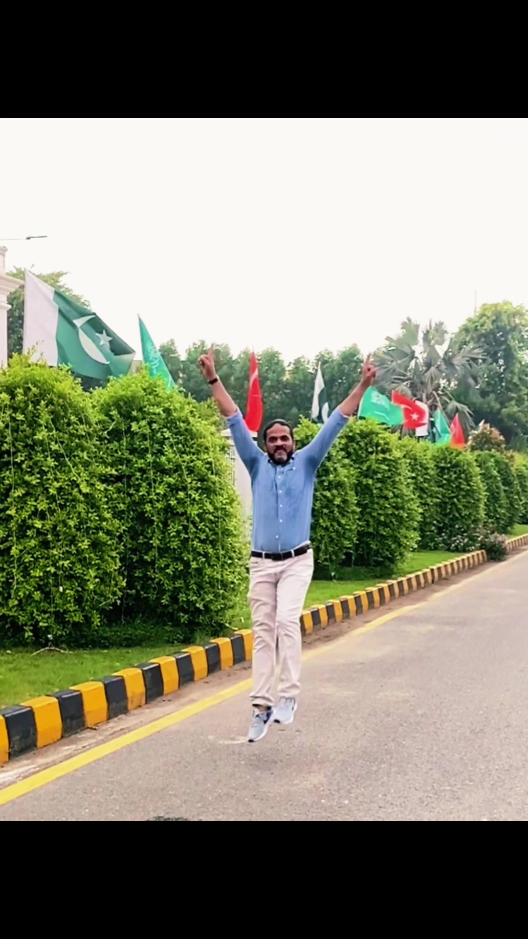 @99 Pakistan