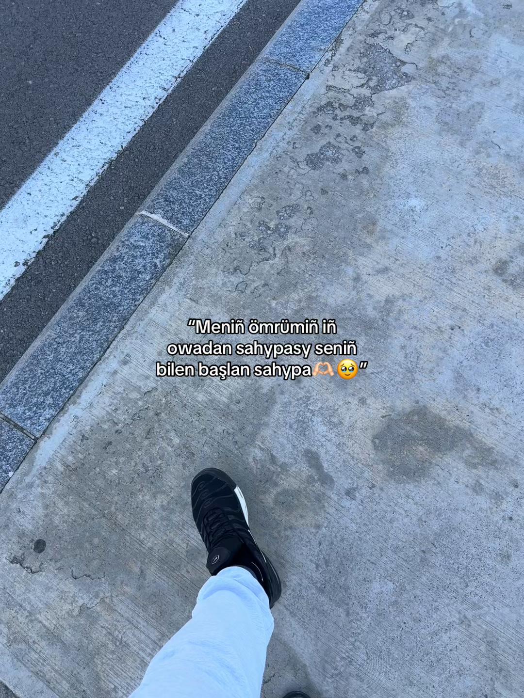@𝓩𝔃𝓮𝓰𝓷𝓪