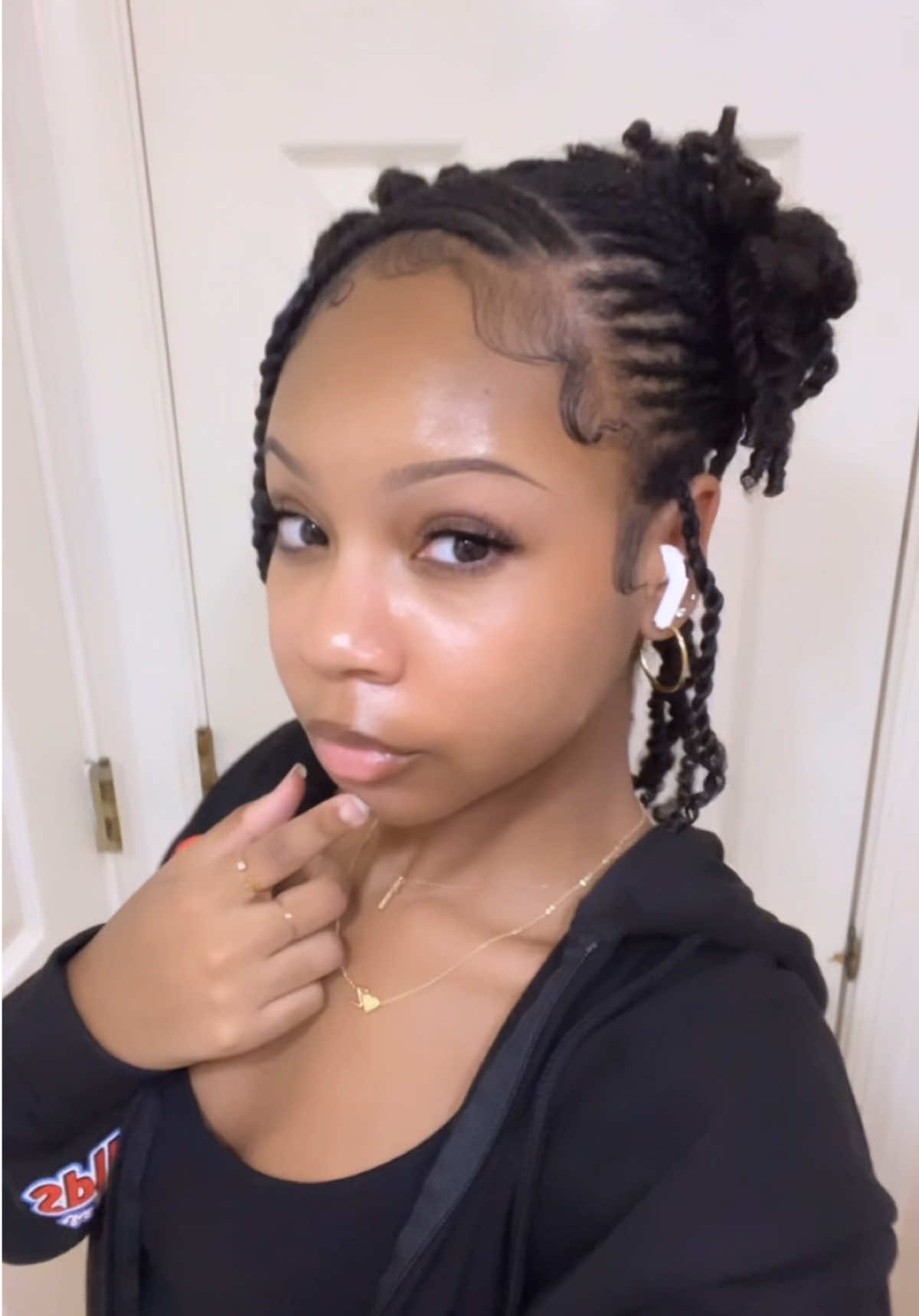 @𝑍𝑎𝑟𝑖 🎀