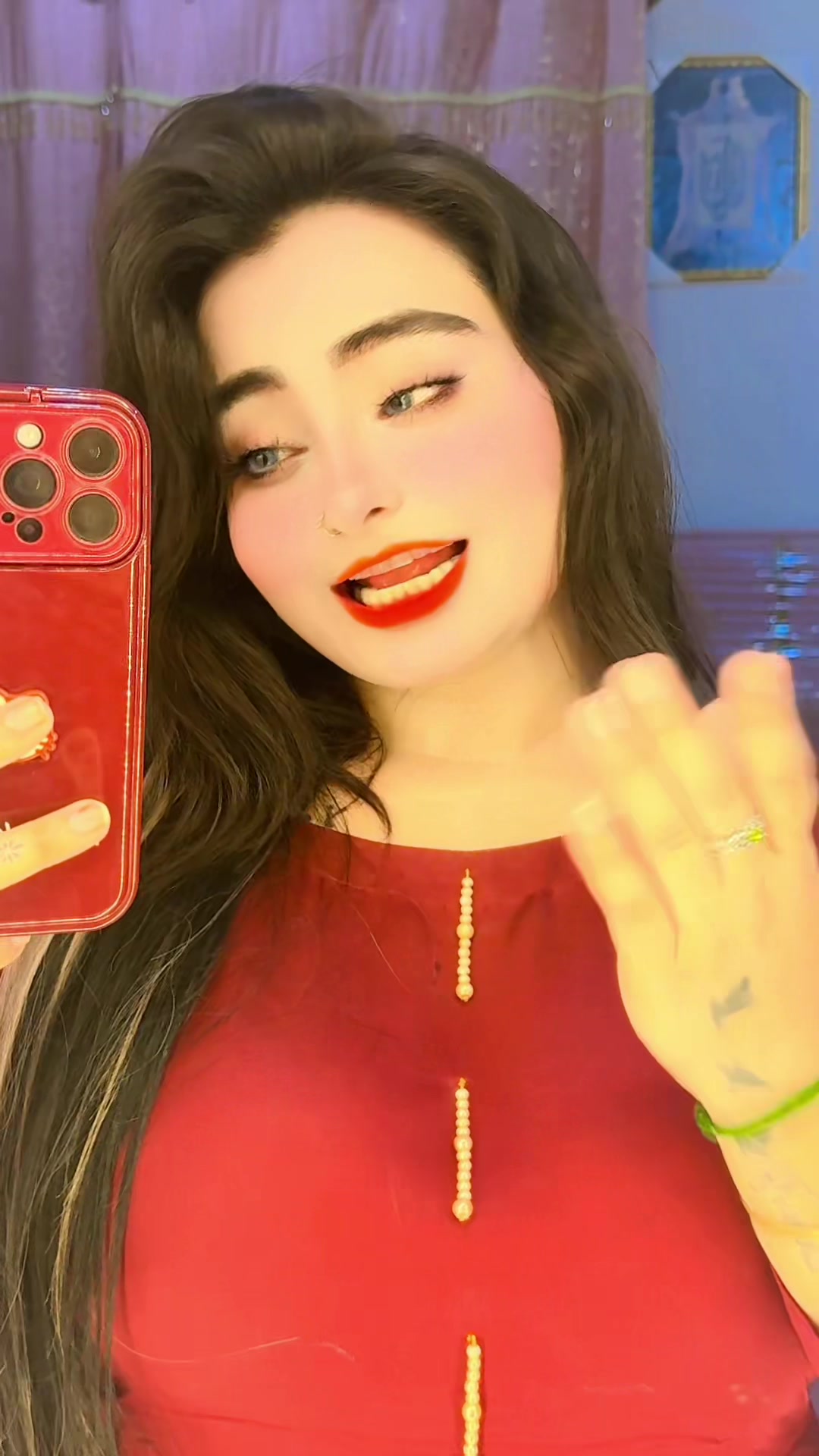 @👸 Rani-🥰(Queen)G”1