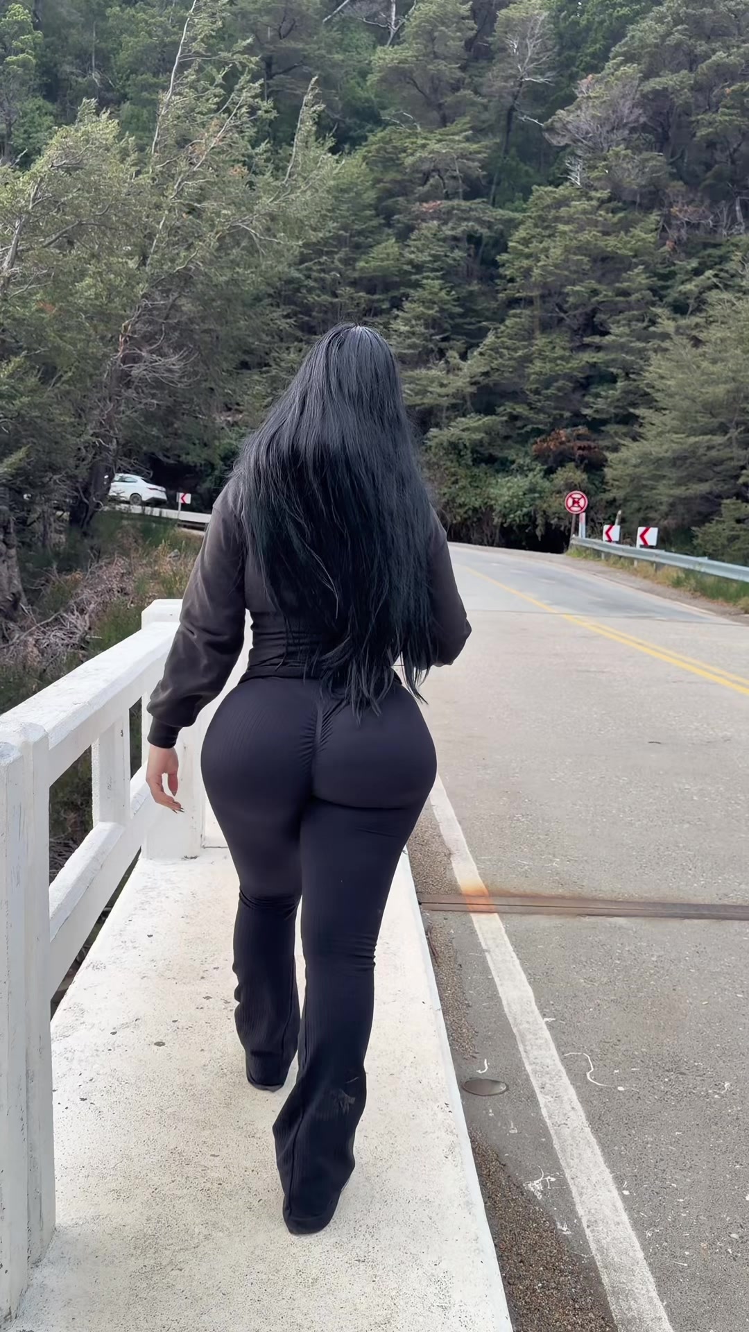 @demonmika