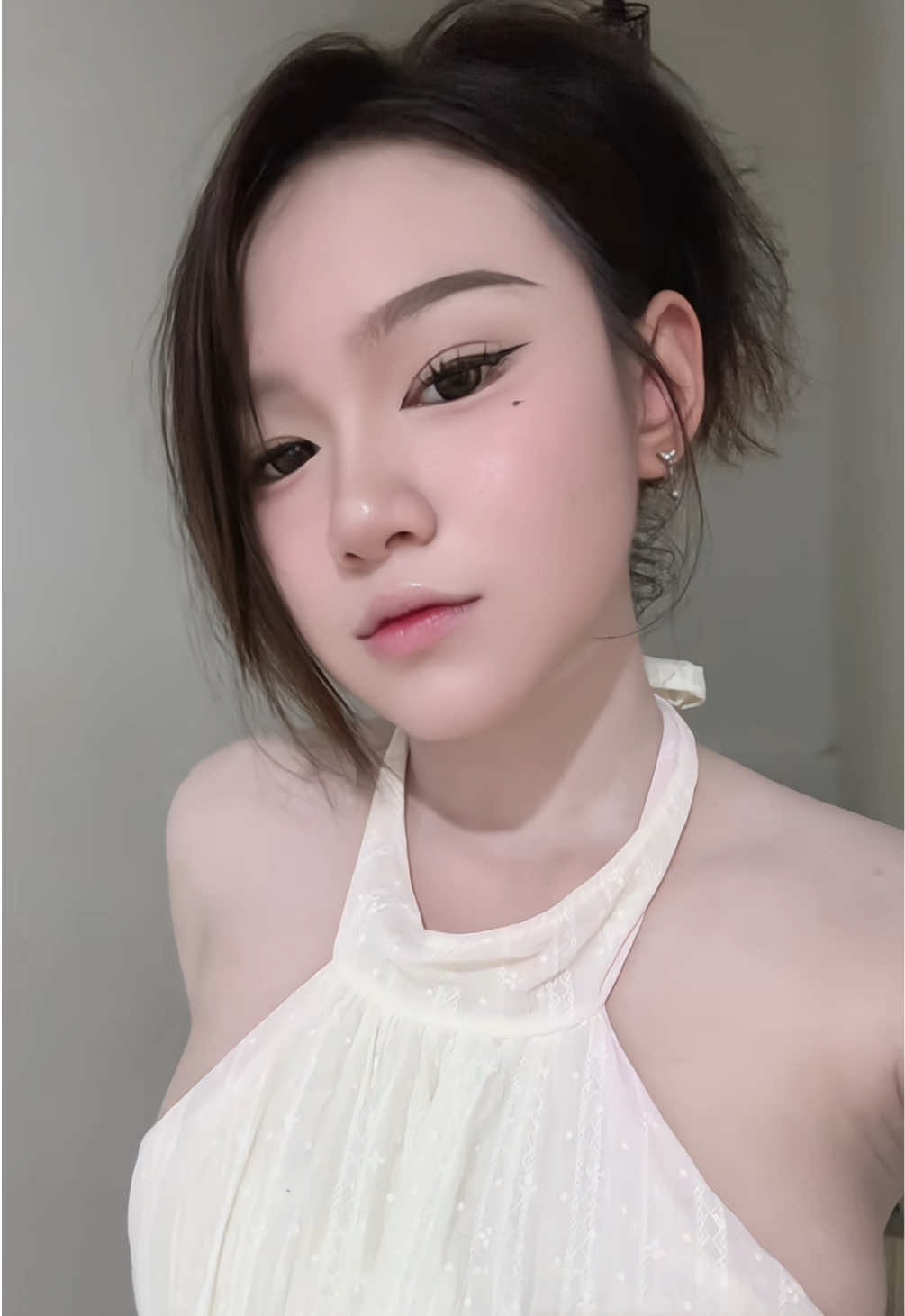 @แอลลี่